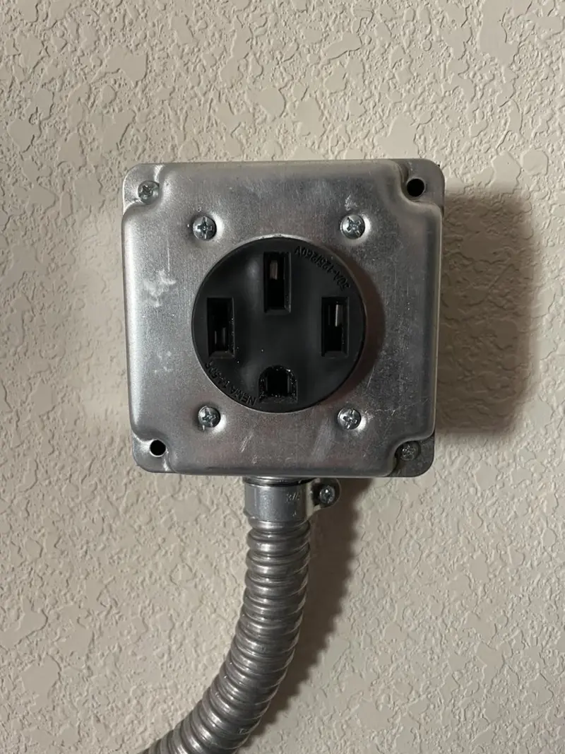 NEMA 14-50 outlet installed for Electrical Panel Upgrade in Temple Terrace